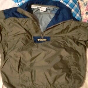 Youth Columbia jacket size 10/12 dark green/navy blue